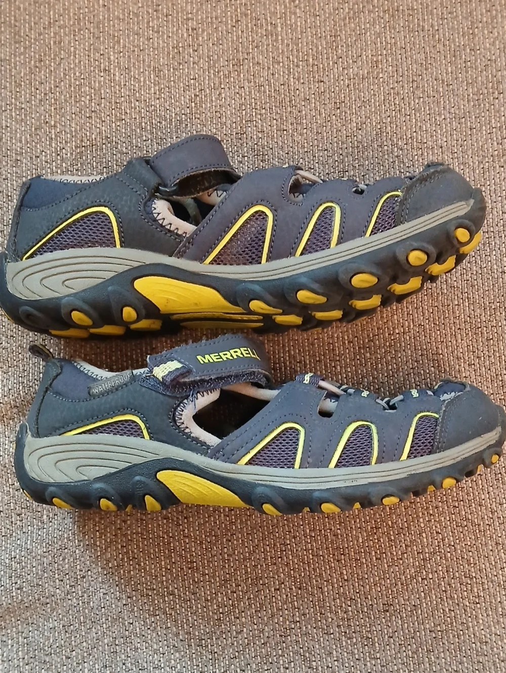 Boys Merrell M-Hydro H20 Sandal NV/LM, Navy Blue Water Sandal, Size 1 M